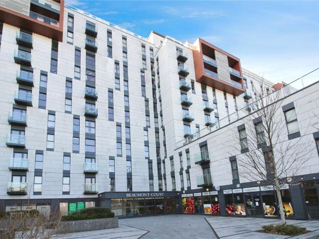 Beaumont Court, 61 71 Victoria Avenue, Southend On Sea SS2, 2 bed flat to rent, £1,650 pcm | PrimeLocation