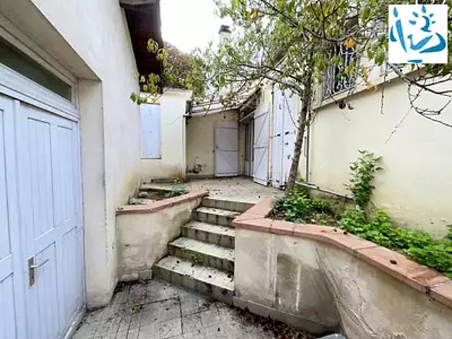 Beaumont de Lomagne 82500 Achat / Vente maison 7 pièces t7 terrasse