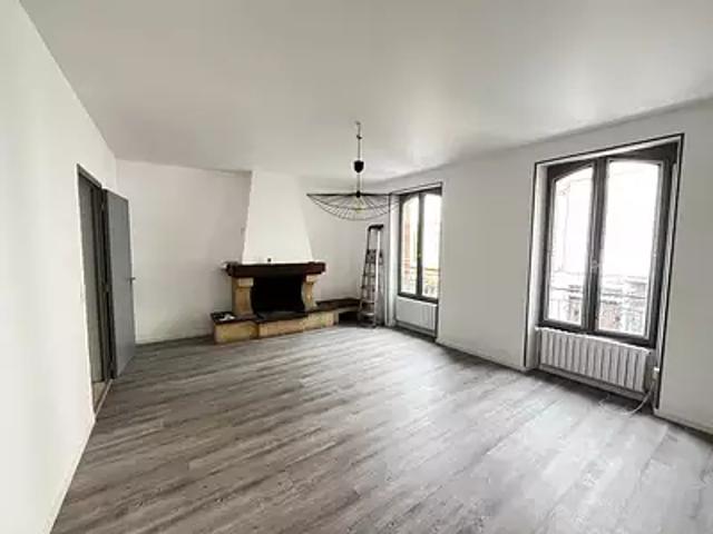 Beaumont de Lomagne 82500 Location maison 3 pièces t3