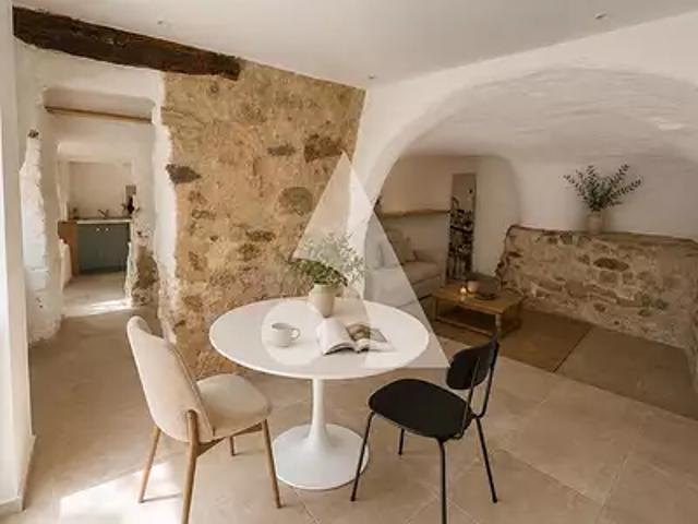 Beaumont de Pertuis 84120 Achat / Vente appartement 2 pièces t2 au dernier étage