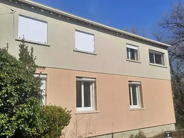 Beaumont de Pertuis 84120 Location maison 6 pièces t6