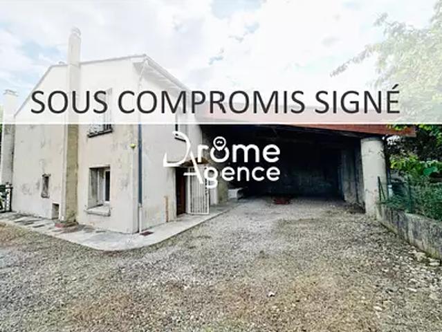 Beaumont lès Valence 26760 Achat / Vente maison 3 pièces t3 parking