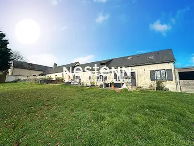 Beaumont Pied de Boeuf 72500 Achat / Vente maison 17 pièces t17 au dernier étage terrasse