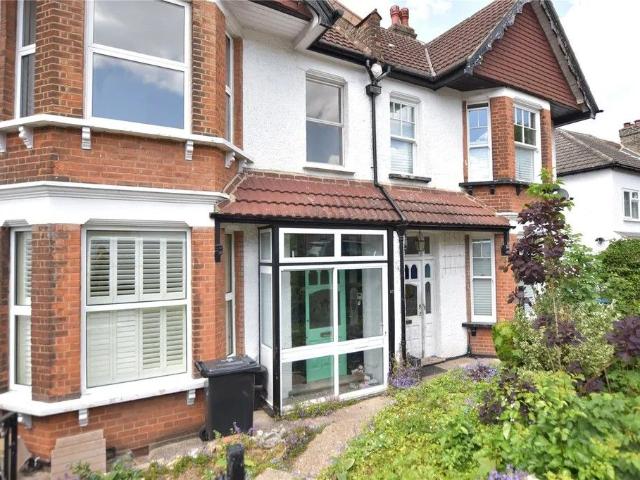 Beaumont Road, Purley CR8, 2 bed maisonette to rent, £1,550 pcm | PrimeLocation