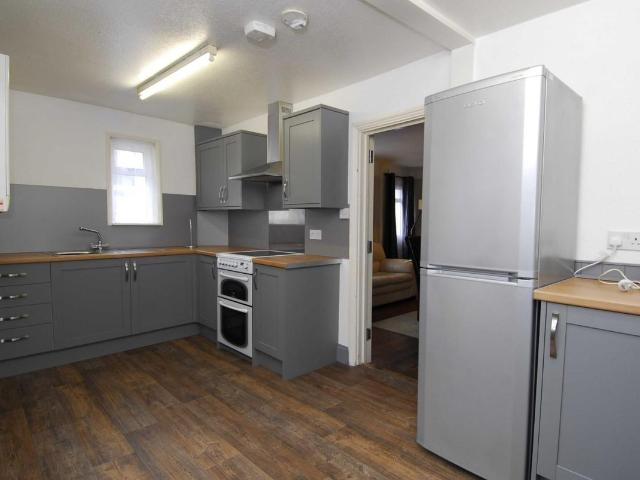 Beaumont Road, Plymouth PL4, 6 bed property to rent, £520 pcm | PrimeLocation
