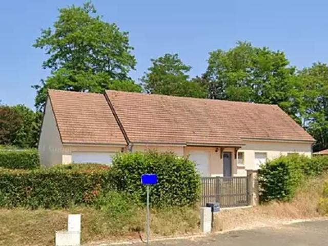 Beaumont sur Sarthe 72170 Achat / Vente maison 5 pièces t5 au dernier étage terrasse
