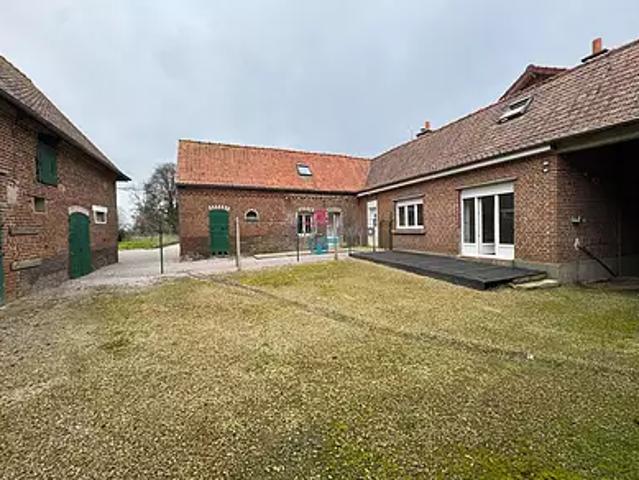 Beaumetz lès Aire 62960 Achat / Vente maison 11 pièces t11 au dernier étage