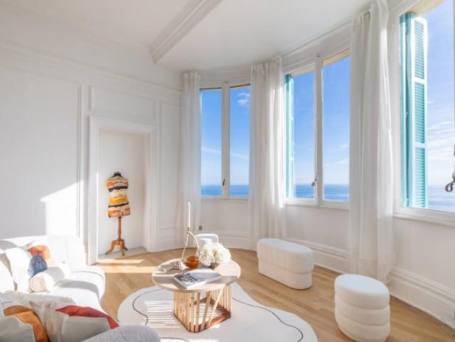 Beausoleil Appartement 3p de 102m² avec terrasse vue panoramique
