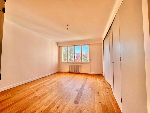 BEAUSEJOUR Appartement T3 avec cave et parking