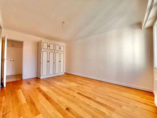 BEAUSEJOUR – Appartement T3 avec cave et parking