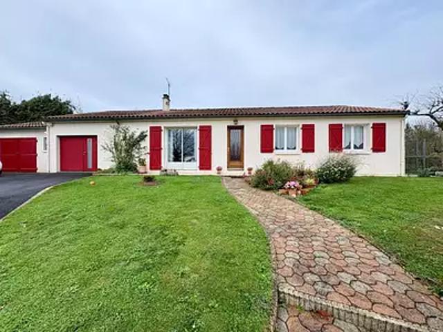 Beaussais Vitré 79370 Achat / Vente maison 4 pièces t4 jardin terrasse