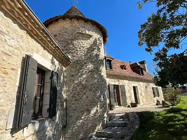 Beaupouyet 24400 Achat / Vente maison 10 pièces t10 parking