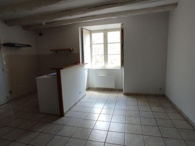 BEAUPREAU, appartement T3 au 1er étage