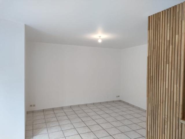 BEAUPREAU, appartement T3 entièrement rénové