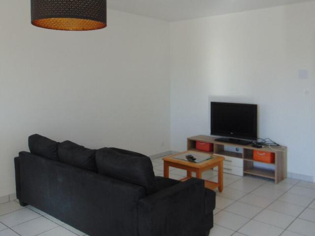 BEAUPREAU, Quartier Saint Martin Appartement T3 meublé