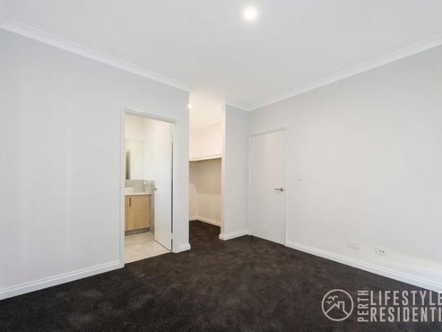 BEAUTFULLY FINISHED & SPACIOUS LIVING AREAS