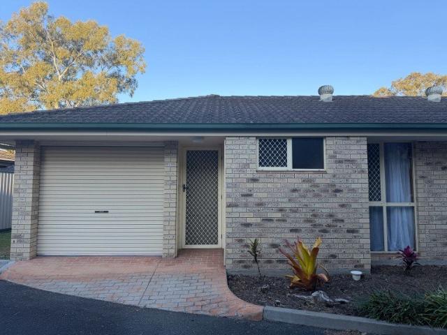Beautifuly Presented Single Level, Villa Style Unit
