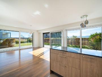 Beautiful 3.5 room apartment near the EHL!