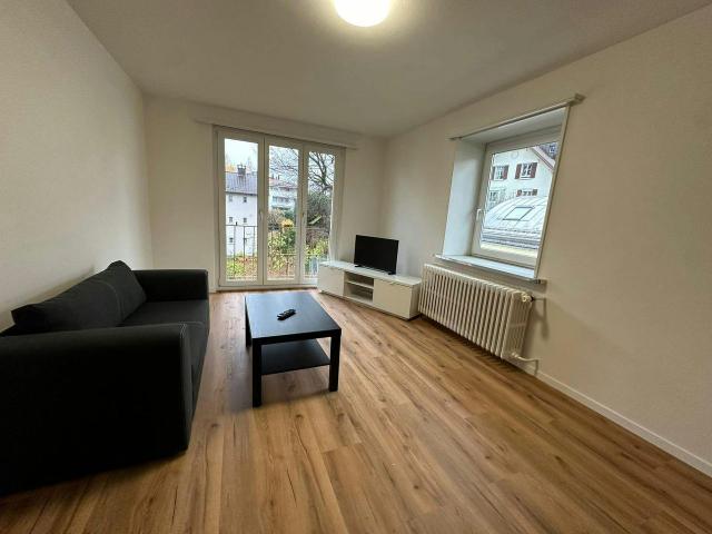 Beautiful 3.5 Room Apartment in Horgen – Modern Living Near Zürich, Horgen Amsterdam Apartments for Rent