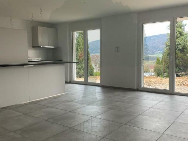 Beautiful 3.5 room apartment with private garden
