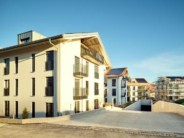 Beautiful 3.5 story attic with large bay window on protected balcony