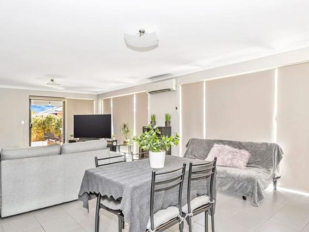 Beautiful 3 Bed Home needs a family