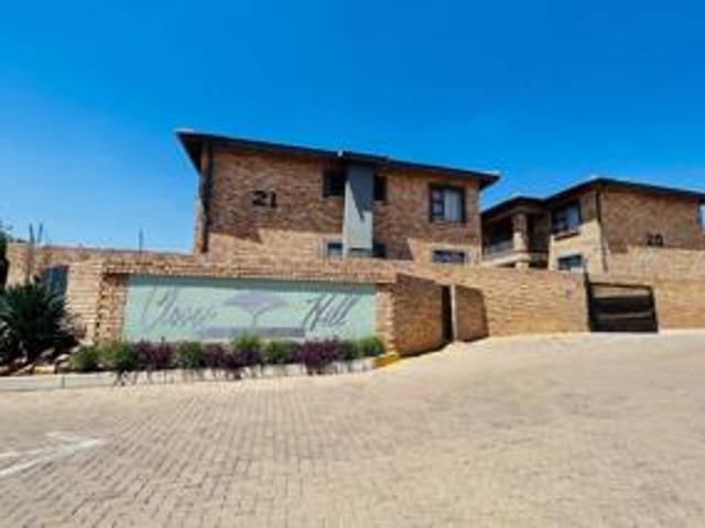 Beautiful 3 Bedroom Apartment to let in Benoni AH,Clover Ridge