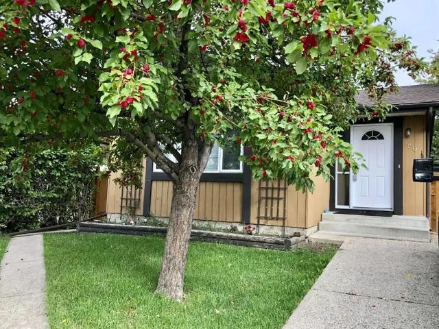 Beautiful 3 bedroom Bungalow in Abbeydale!