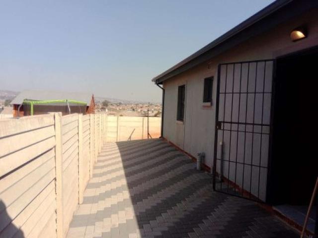 Beautiful 3 Bedroom Family Home to Rent – Capital View Estate