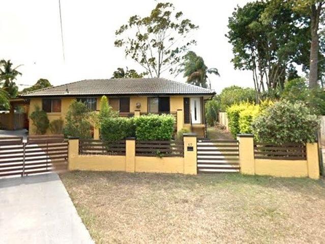 Beautiful 3 Bedroom Family Home, Walking distance to Bray Park State High!