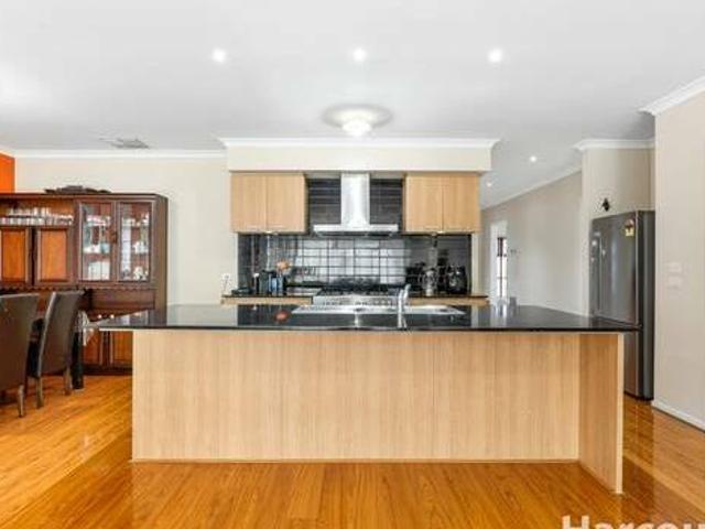 Beautiful 3 Bedroom Family Home