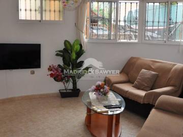 Beautiful 3 bedroom ground floor bungalow with private pool and large garden in Lomas de Cabo Roig!