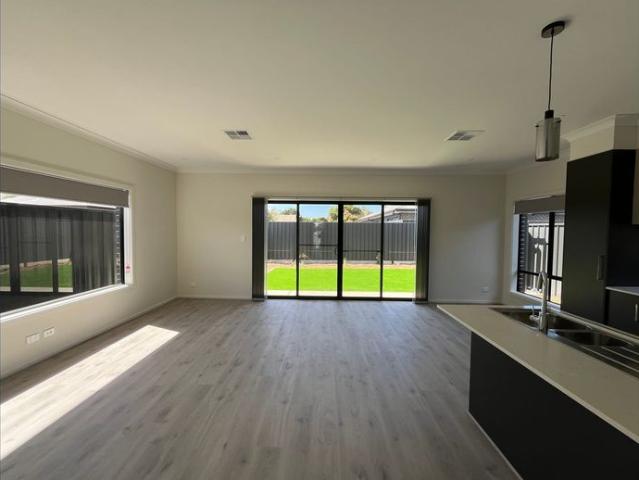 Beautiful 3 Bedroom Home