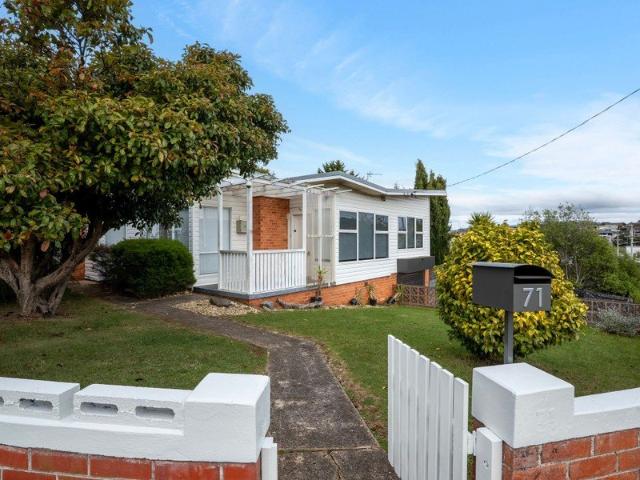 Beautiful 3 bedroom Home