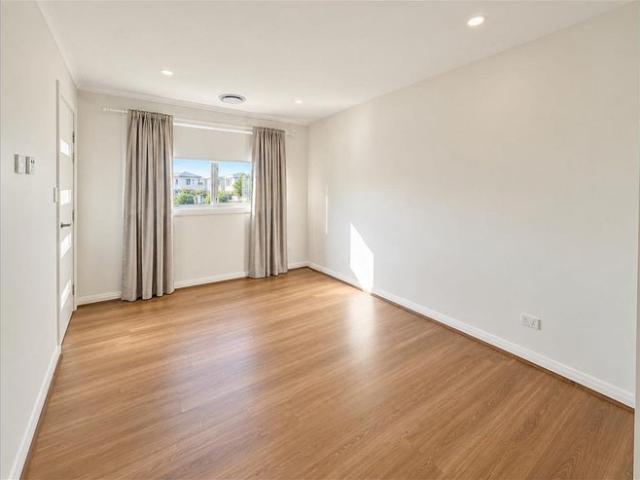Beautiful 3 Bedroom Home Great Location!