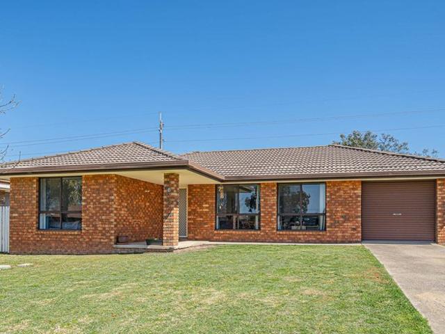 Beautiful 3 Bedroom Home with Brand New Bathroom and More!