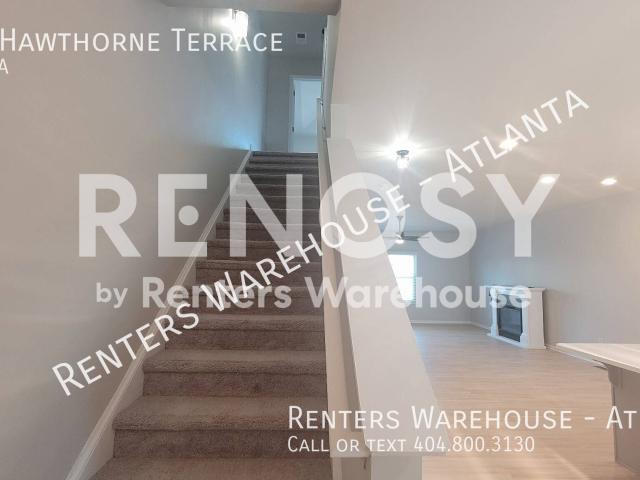 Beautiful 3 Bedroom 3.5 Bathroom with 3 Levels In Historic College Park!