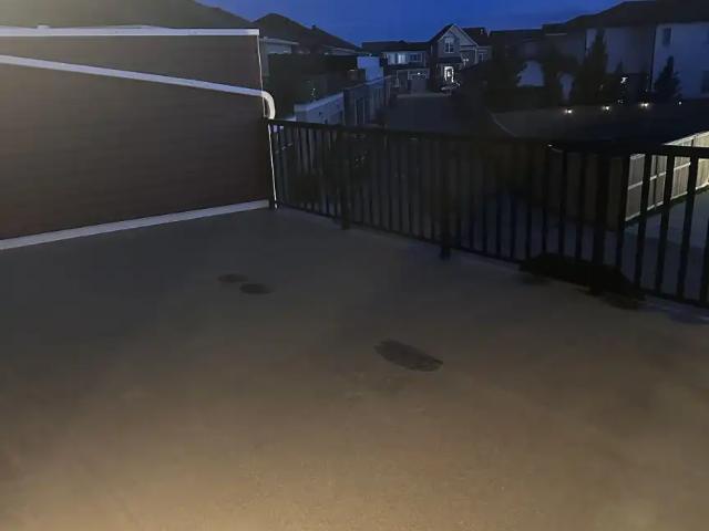 Beautiful 3 BEDS, 2.5 Baths Townhouse in Carrington