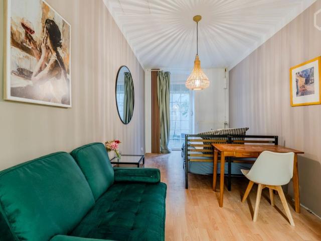 Beautiful 3 room Apartment central Prenzlauerberg, Berlin Amsterdam Apartments for Rent