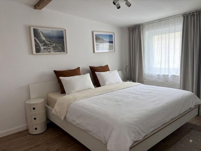 Beautiful 3 room apartment in a quiet backyard in Eimsbüttel