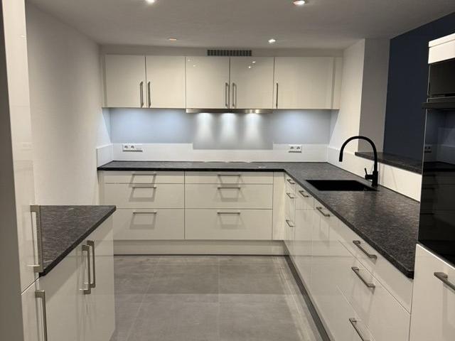 Beautiful 3 Room Garden Level Apartment with High End Amenities in Prime Location at Tannenberg