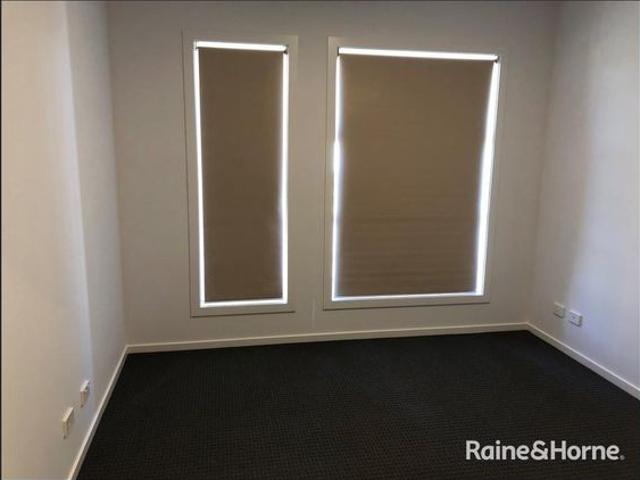 Beautiful 3B Family Home in Elements, Truganina!