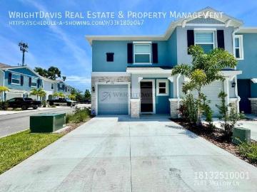 Beautiful 3BR/2.5BA Townhome in Clearwater