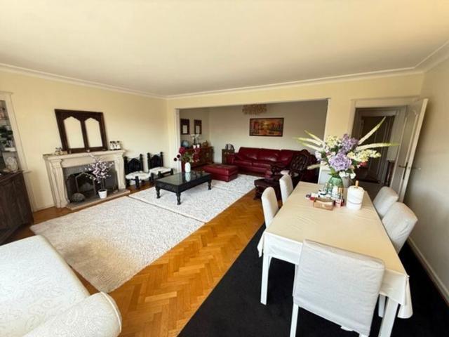 Beautiful 3BR/2BA apartment next to Aspria