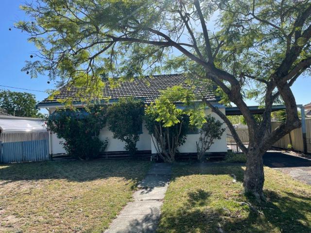 Beautiful 3x1 family home in Carey Park