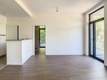 Beautiful 1 bedroom apartment with a terrace for rent