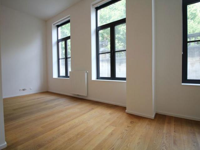 Direct contact with the Owner 2 Bedroom Apartment