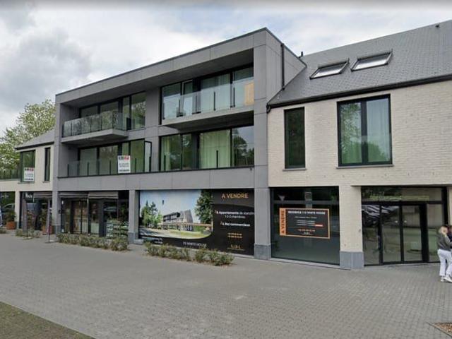 Beautiful 1 Bedroom Apartment with Terrace