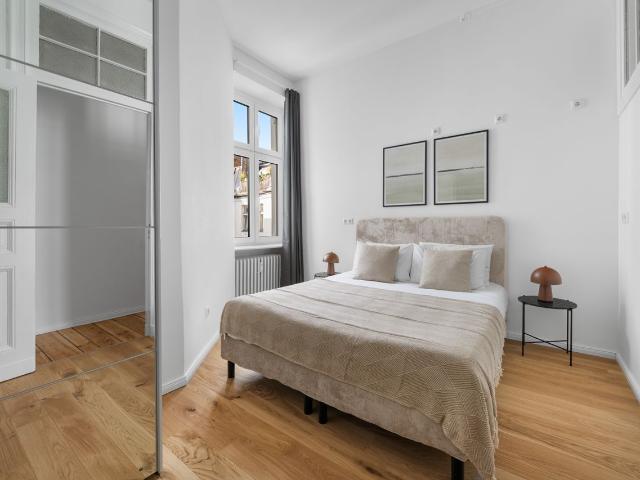 Beautiful 1 Bedroom Apartment in Moabit, Berlin Amsterdam Apartments for Rent