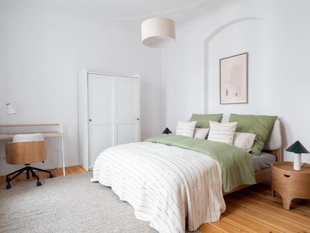 Beautiful 1 Bedroom Apartment in Steglitz, Fully Furnished & Equipped, Berlin Amsterdam Apartments for Rent